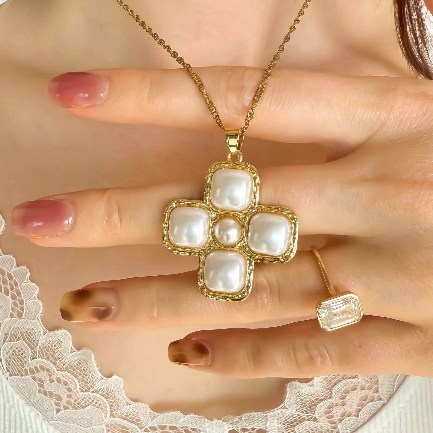 Pearl Theory Necklace