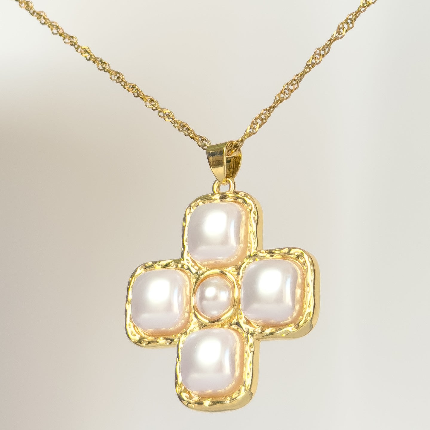 Pearl Theory Necklace